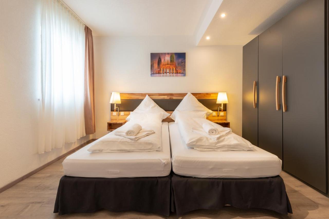 Hotel In Laisen Reutlingen Room photo